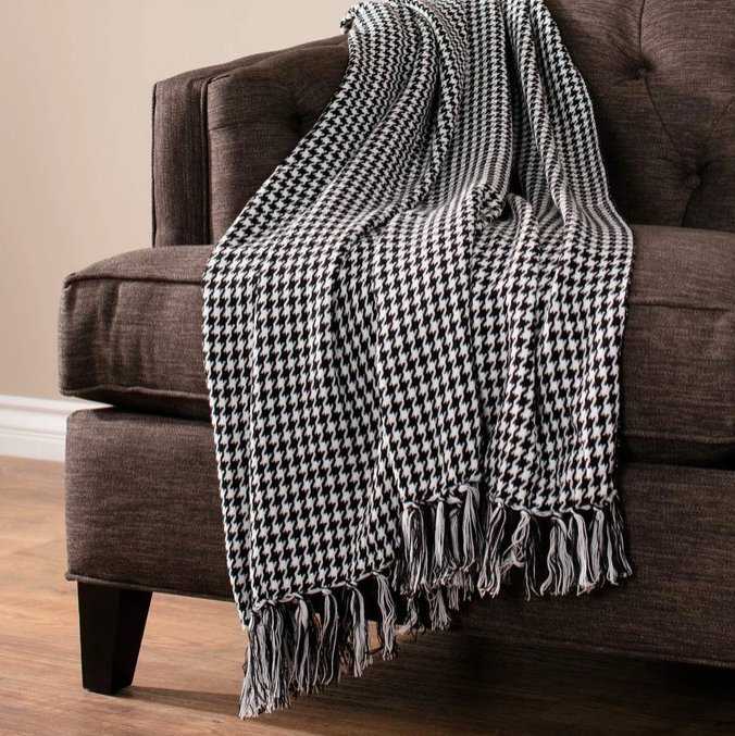 Houndstooth Throw Blanket