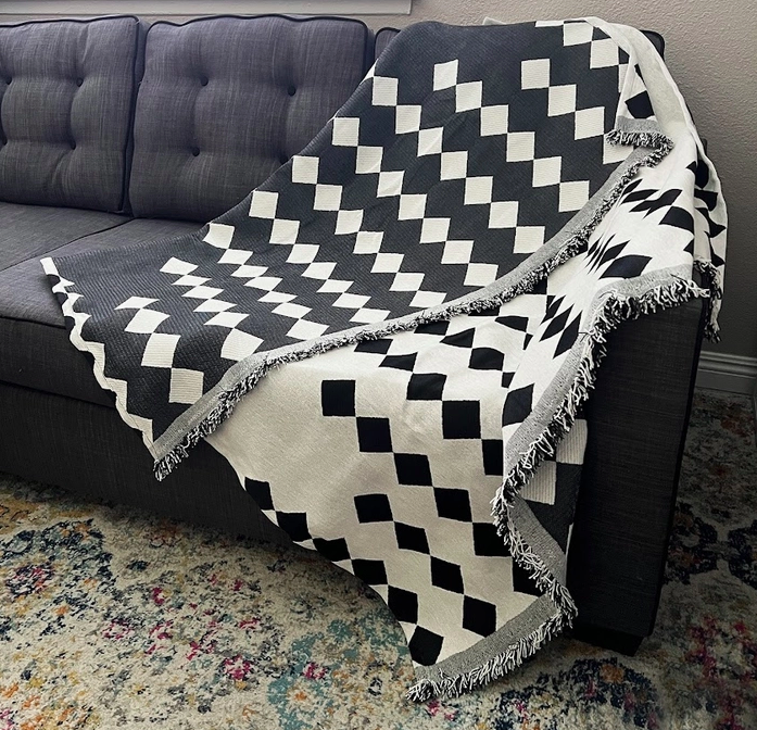 Black & White Reversible Diamond Throw Blanket