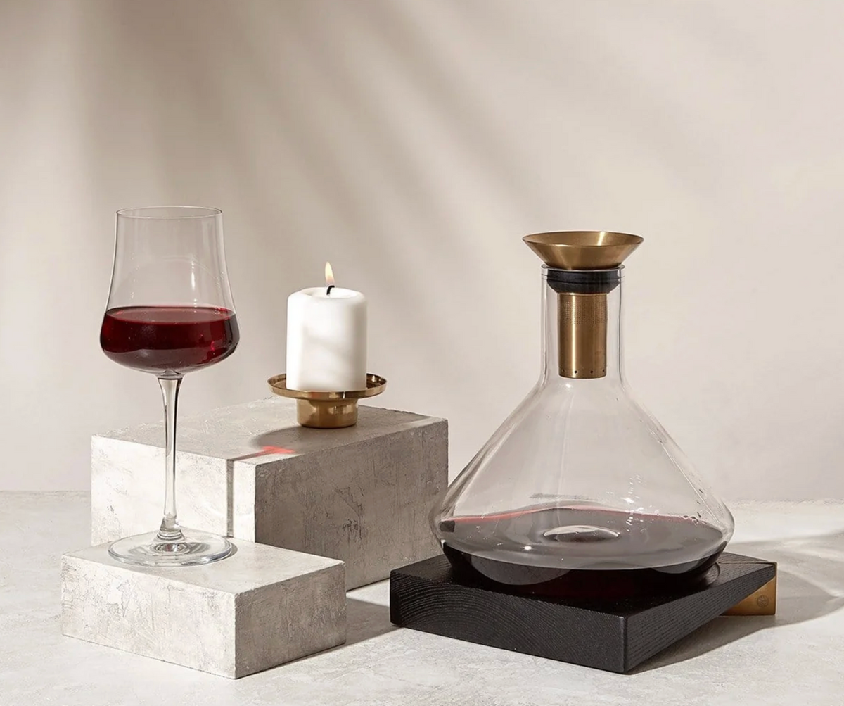Decanter with Acacia Wood Coaster